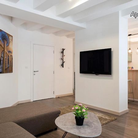 City Holliday Lux Belgrade Exterior photo