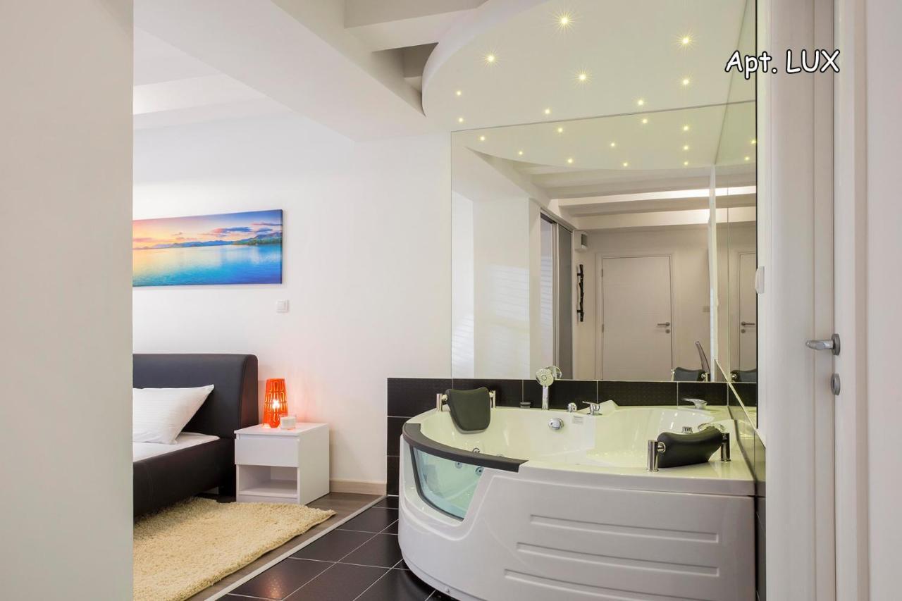 City Holliday Lux Belgrade Exterior photo